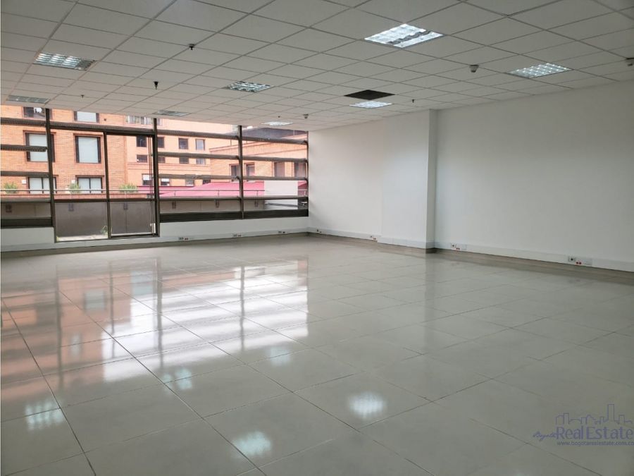 Commercial Property for Sale in Ciudad salitre Distrito Capital